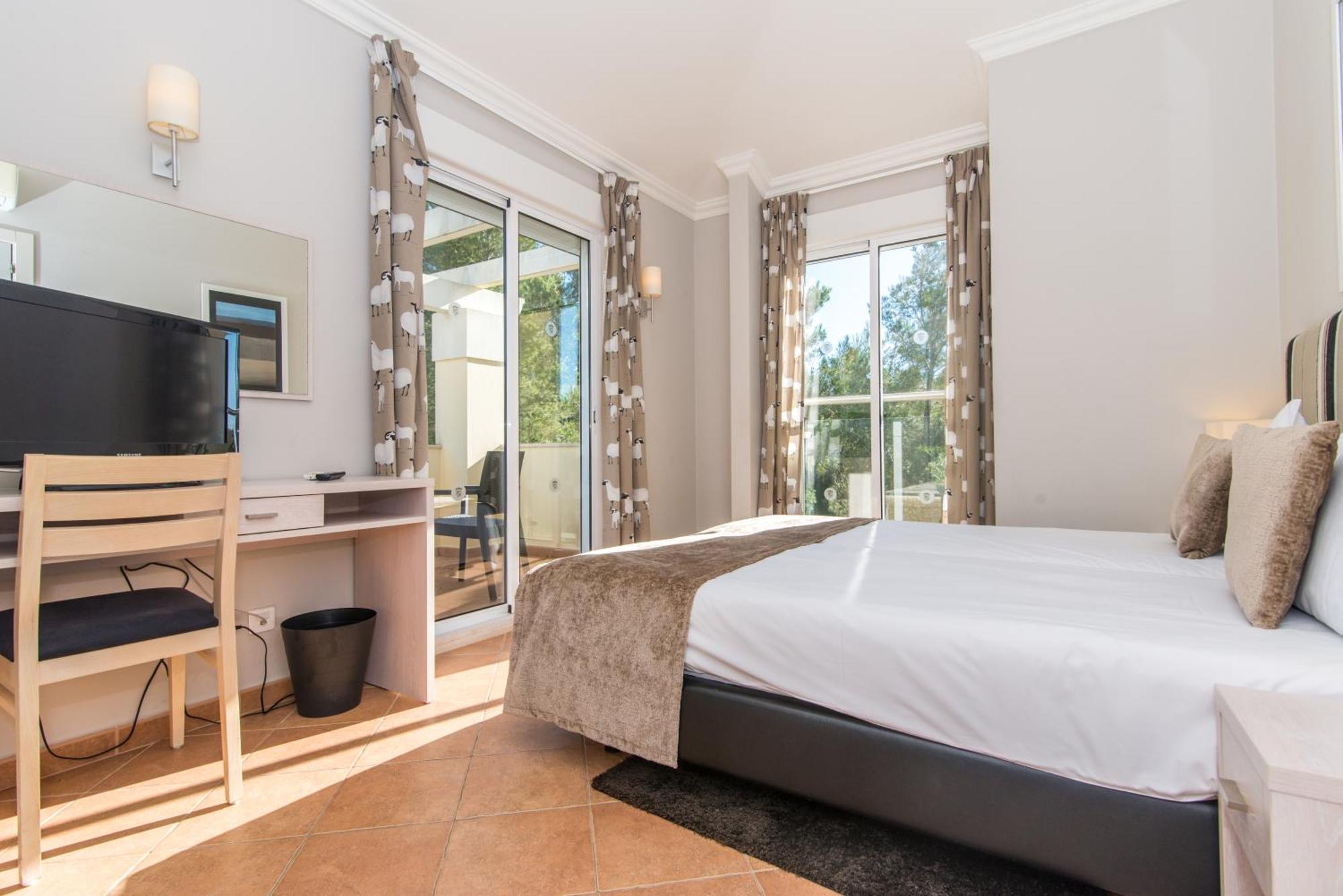 Castro Marim Golfe And Country Club Hotel ภายนอก รูปภาพ